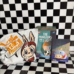 The Monsters Collectible Set 1 AM series
Crawling Time